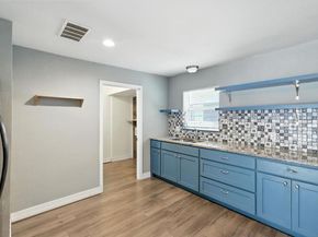 304 W Prairie Street , Denton Texas 76201