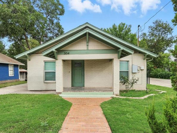304 W Prairie Street , Denton Texas 76201