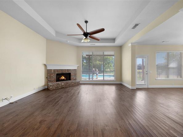 112  Dunford Drive , Heath Texas 75032