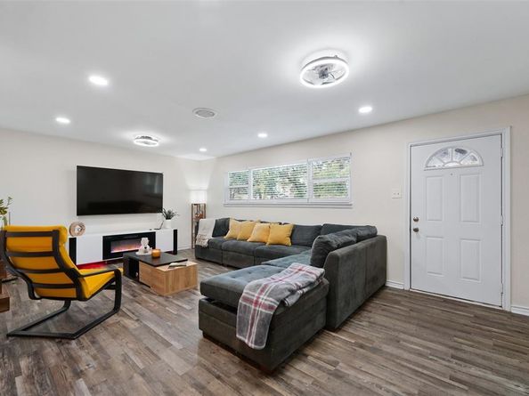 6320  Norma Street , Fort Worth Texas 76112