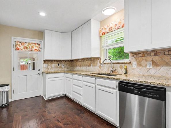 1114  Glouchester Drive , Garland Texas 75040