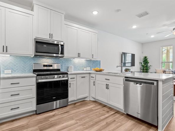 2529  Barnwood Lane , Garland Texas 75042