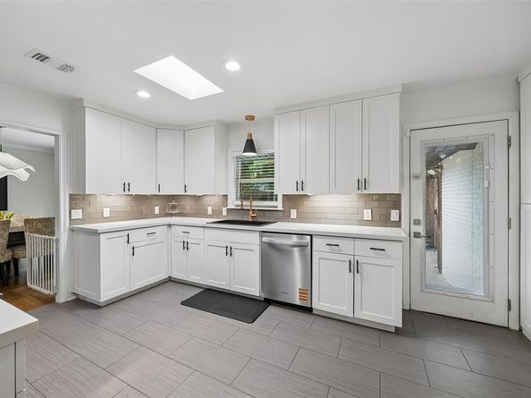 4013  Valley Ridge Road , Dallas Texas 75220