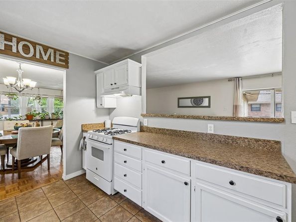 132 W Kenwood Drive , Garland Texas 75041