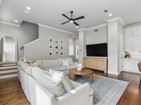 4402  Lafayette Street  B, Dallas Texas 75204