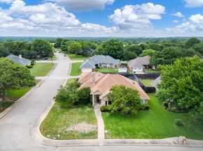 1341  Nettleton Drive , DeSoto Texas 75115