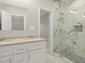 1542  Caldwell Street , Dallas Texas 75223