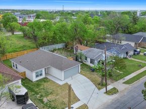 1542  Caldwell Street , Dallas Texas 75223