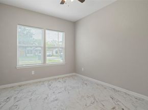 1542  Caldwell Street , Dallas Texas 75223