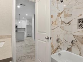 1542  Caldwell Street , Dallas Texas 75223