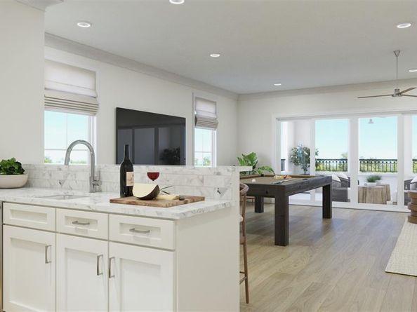 2724  Hogan Hill Lane , Fort Worth Texas 76109