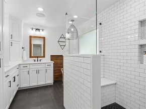 429  Parkhurst Drive , Dallas Texas 75218