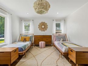 429  Parkhurst Drive , Dallas Texas 75218