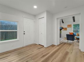 2114  Via Vista  , Carrollton Texas 75006