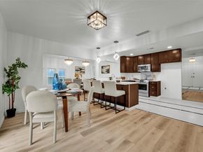 2114  Via Vista  , Carrollton Texas 75006