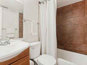 2702  Douglas Avenue  143, Dallas Texas 75219