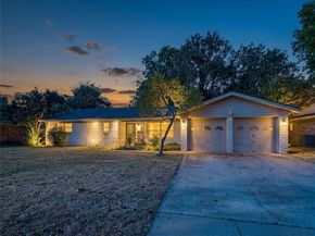6909  Valhalla Road , Fort Worth Texas 76116