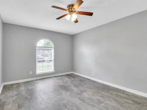 1509  California Trail , Grand Prairie Texas 75052