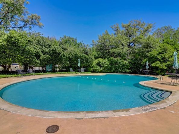 5036 N Hall Street , Dallas Texas 75235