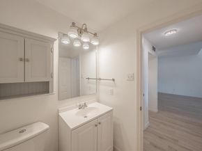 8404  Forest Lane  305, Dallas Texas 75243
