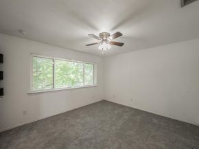 8404  Forest Lane  305, Dallas Texas 75243