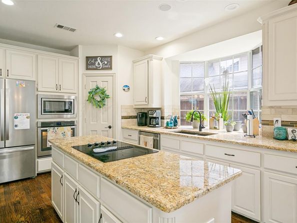 4261  Hunt Drive , Carrollton Texas 75010