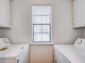 3635  Garden Brook Drive  21300, Farmers Branch Texas 75234