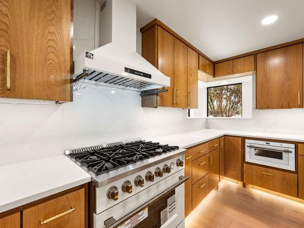 6403  Genstar Lane , Dallas Texas 75252