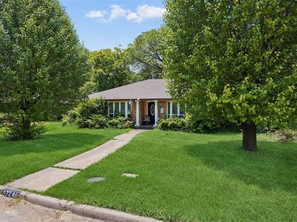 724 W Five Mile Parkway , Dallas Texas 75224