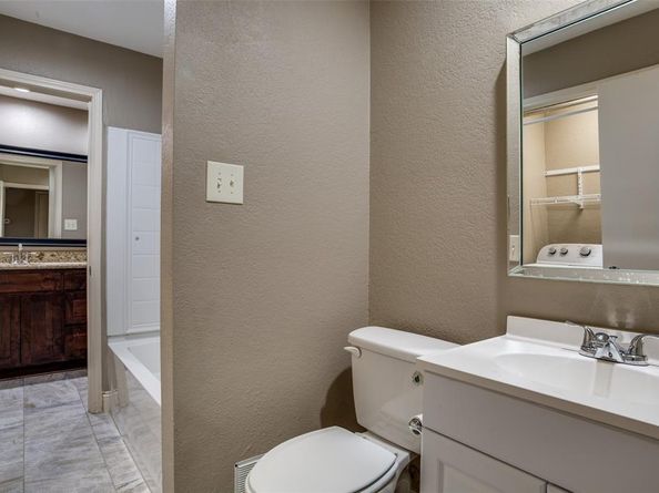 2917  Penny Lane , Euless Texas 76039