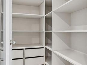 1880  Beaumont Street , Dallas Texas 75215