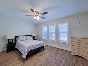 10335  Emnora Lane , Houston Texas 77043