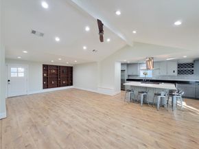 10335  Emnora Lane , Houston Texas 77043