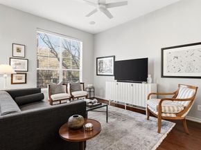 4419  Buena Vista Street  8, Dallas Texas 75205