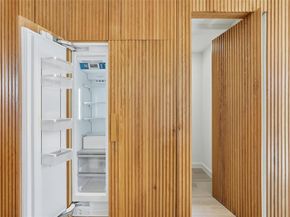 6822  Victoria Avenue , Dallas Texas 75209