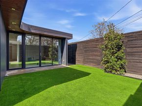 6822  Victoria Avenue , Dallas Texas 75209