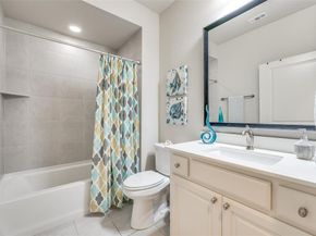 1023  Birds Fort Trail , Arlington Texas 76005