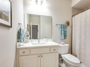 1023  Birds Fort Trail , Arlington Texas 76005