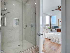 1914  Annex Avenue , Dallas Texas 75204