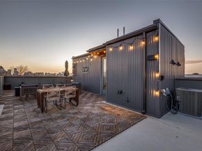 1914  Annex Avenue , Dallas Texas 75204