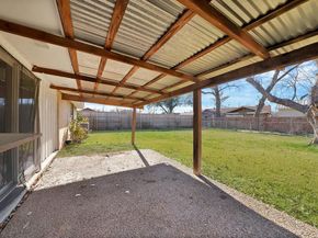 909  Ravencroft Drive , Garland Texas 75043