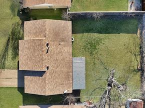 909  Ravencroft Drive , Garland Texas 75043