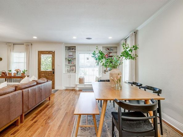 4924  Calmont Avenue , Fort Worth Texas 76107