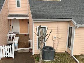 640  Harbor Drive , Azle Texas 76020