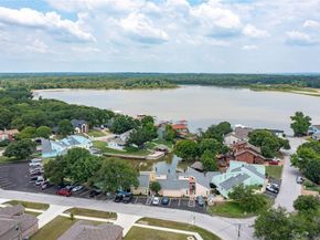 640  Harbor Drive , Azle Texas 76020