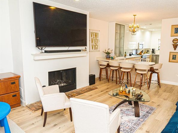 5310  Keller Springs Road  711, Dallas Texas 75248