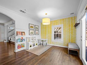 5743  Kenwood Avenue , Dallas Texas 75206