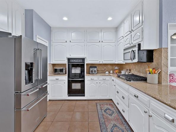 5005  River Ridge Road , Arlington Texas 76017