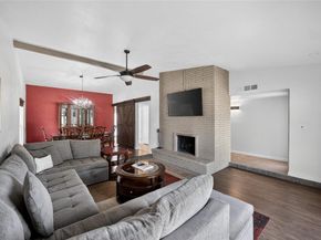 817  Oakland Street , Grand Prairie Texas 75052
