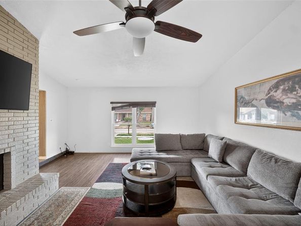 817  Oakland Street , Grand Prairie Texas 75052